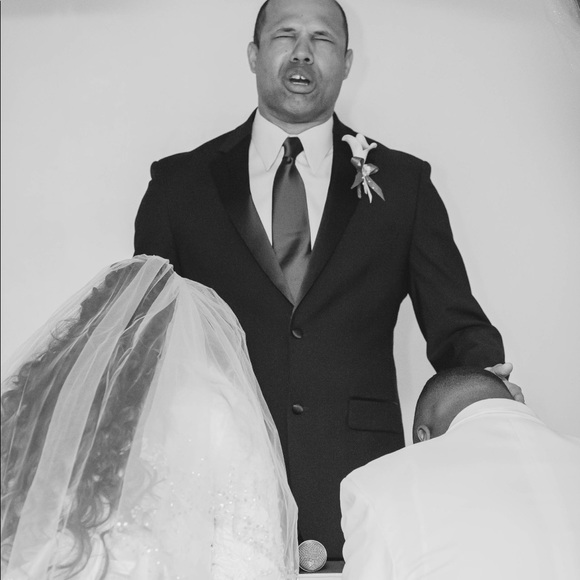 Meet the posher, Edith - Picture 2 of 13